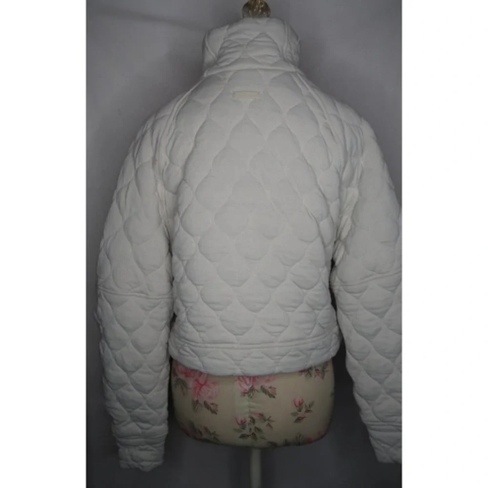 Lululemon Scuba Oversized Quilted Half‎ Zip Bone Sz XS/S Athleisure Outdoor